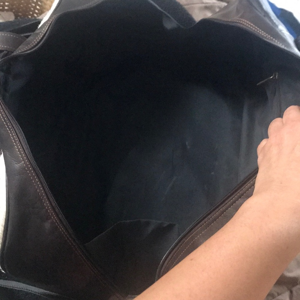 Leather and fur overnight bag - Picture 3 of 7